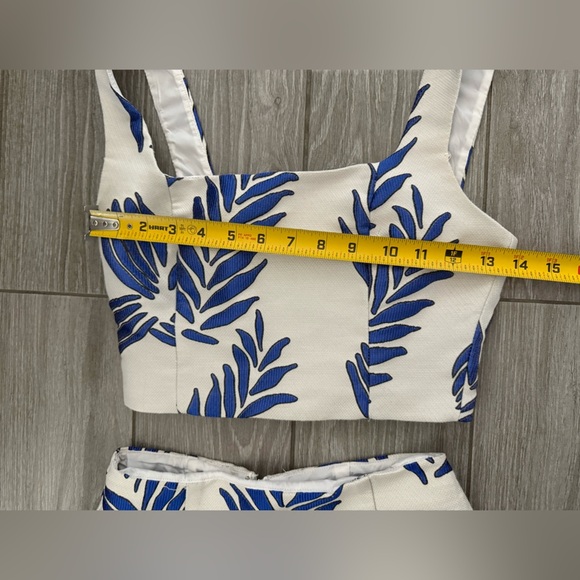 Kookai|Blue Iris Crop Top and Skirt matching Set,tropical floral pattern•••sz 34 - Picture 13 of 16
